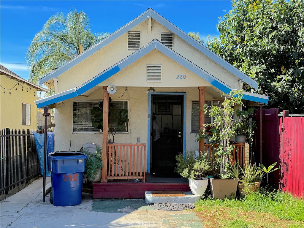 220 E Avenue 38