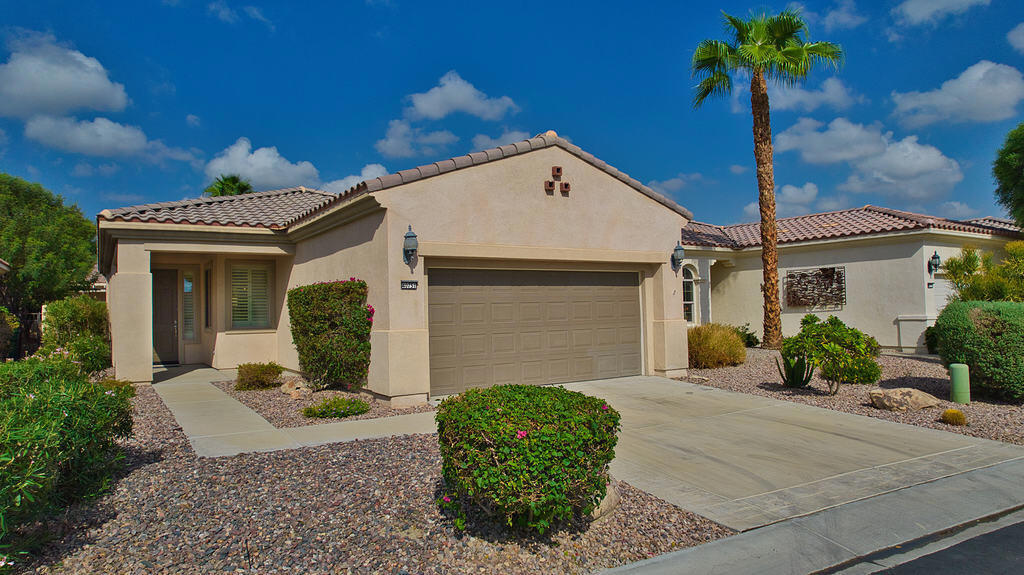 40751 Calle Los Osos