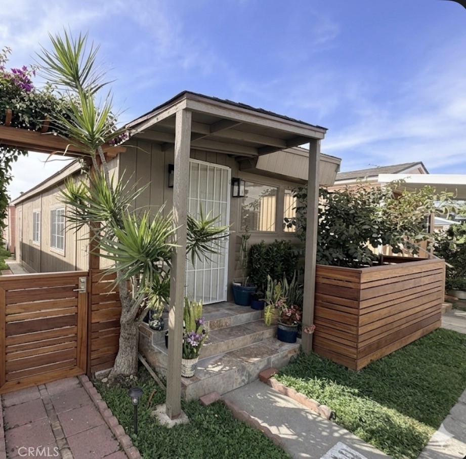 12265 Woodruff Avenue 39