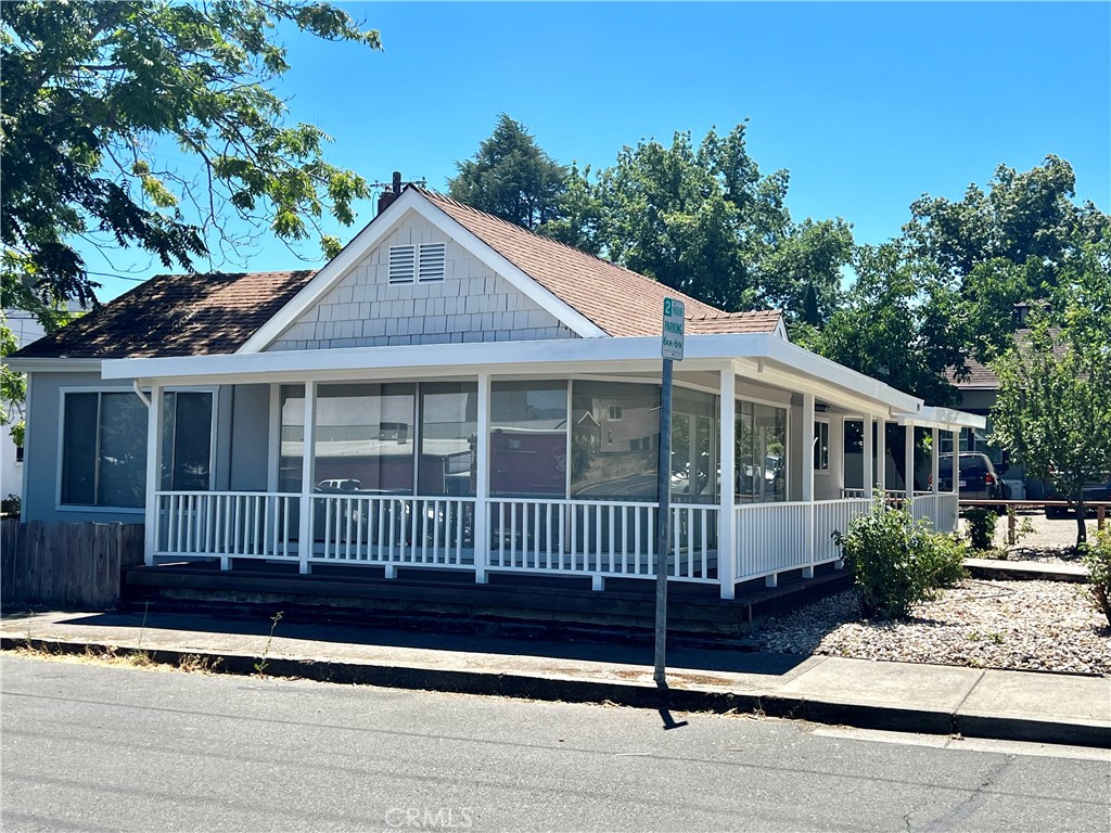 390 N Forbes Street