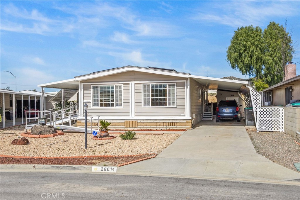 26011 kentia palm dr