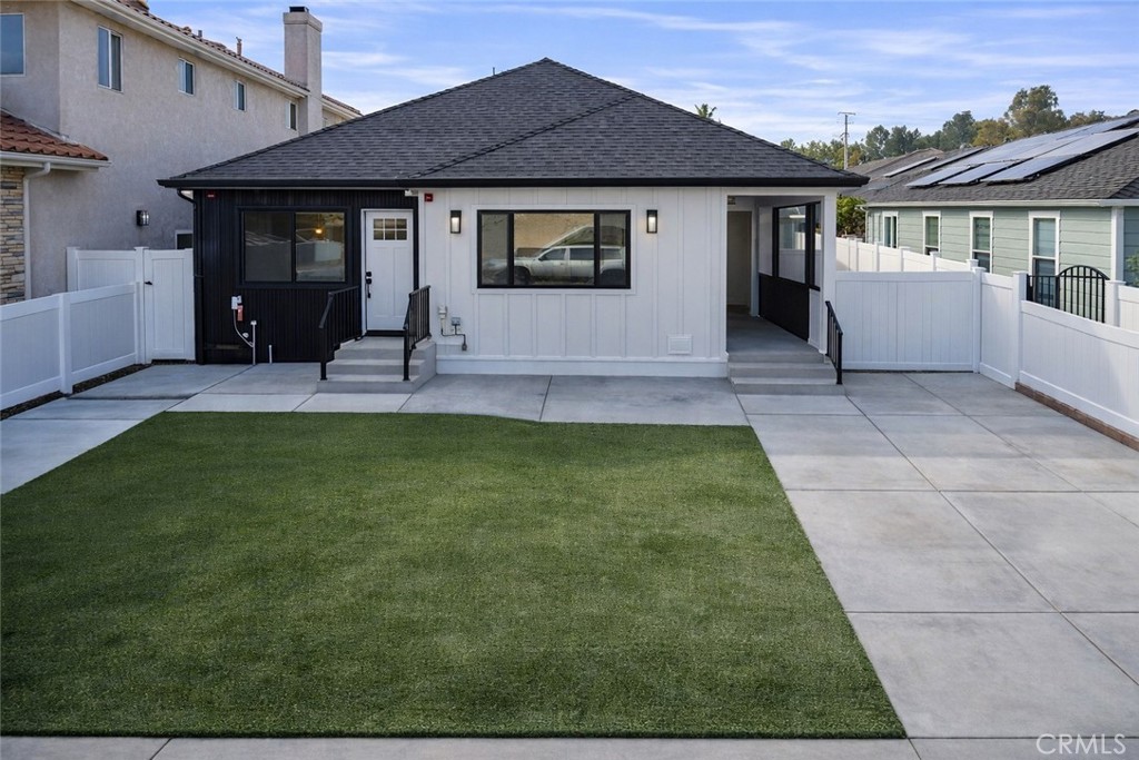 1307 Greenwood Ave