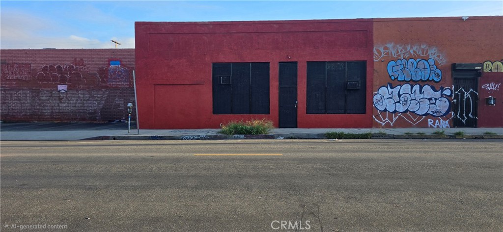 1137 E Pico Blvd