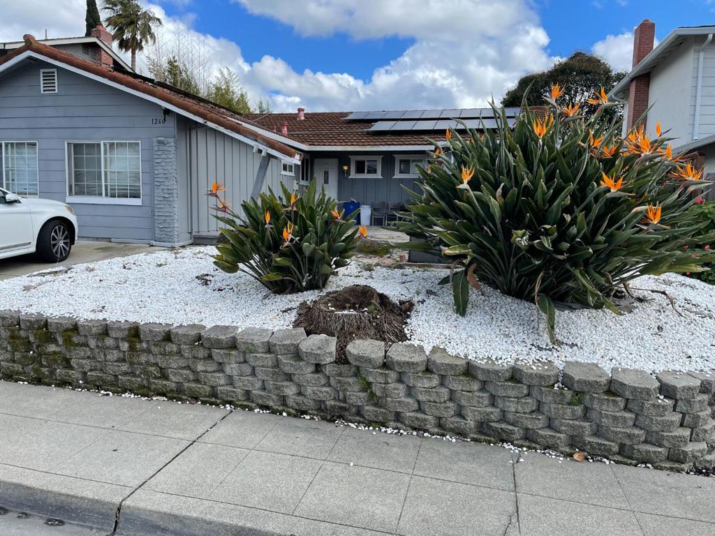 1260 Glacier Drive