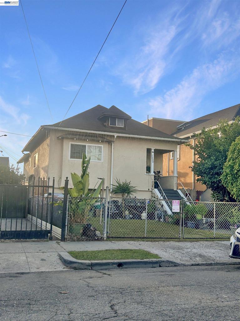 1530 40th Ave