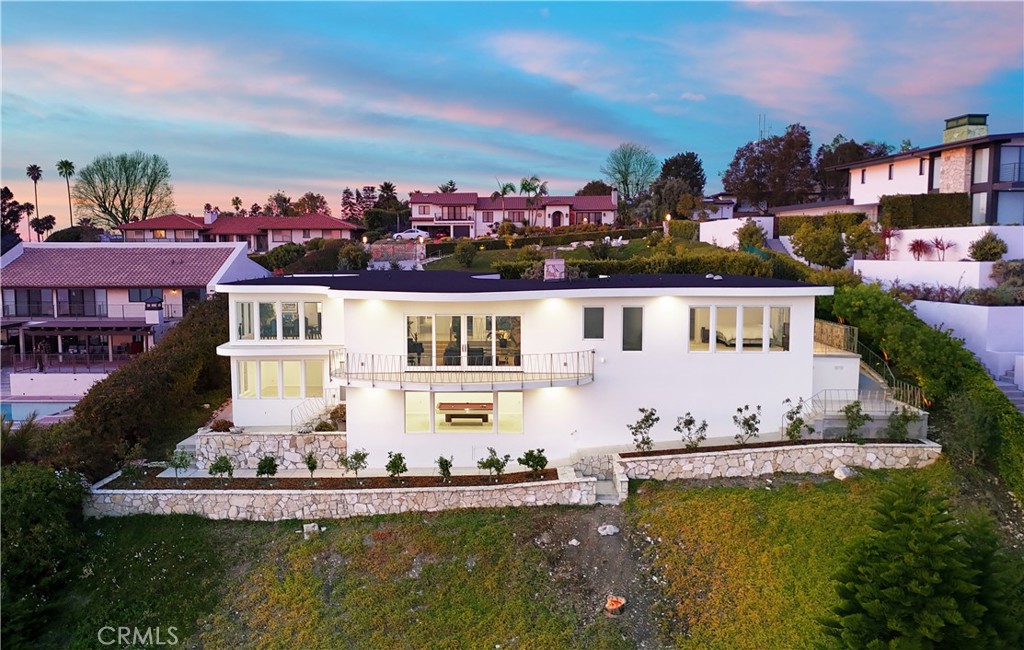 43 Oceanaire Drive