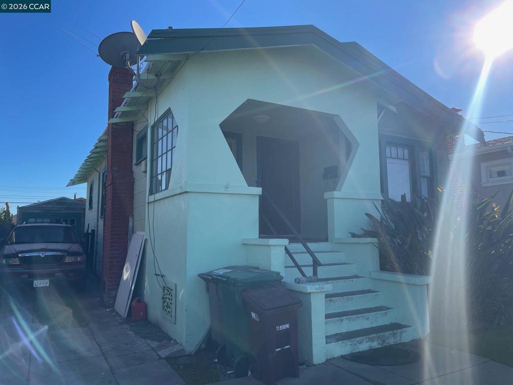1332 103Rd Ave
