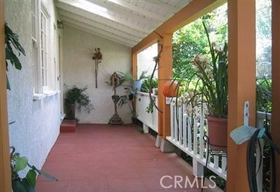 9658 Live Oak