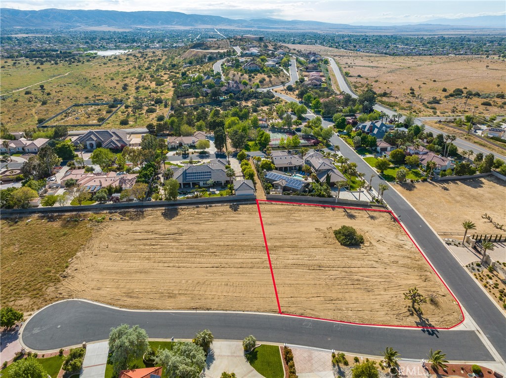 41933 Loma Vista