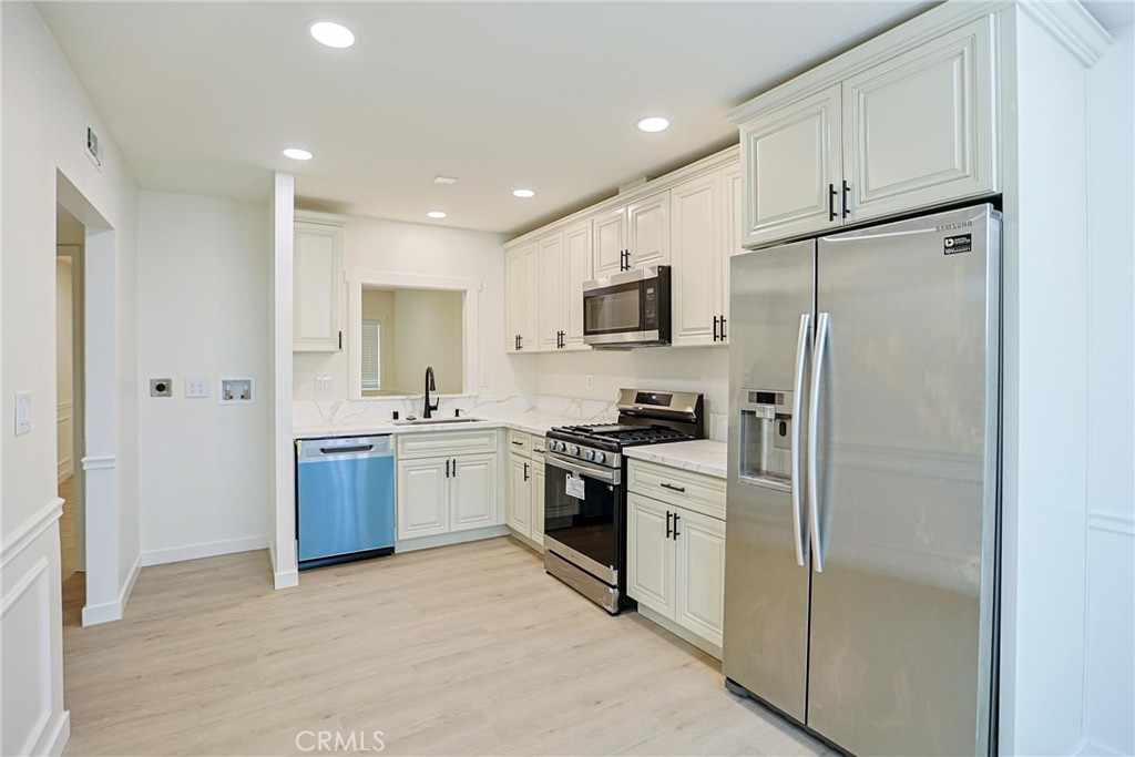 4109 W 5th F2
