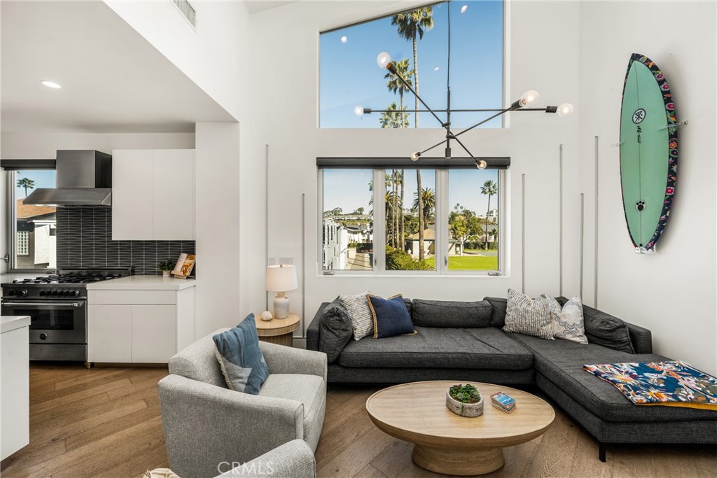 4405 Channel Place