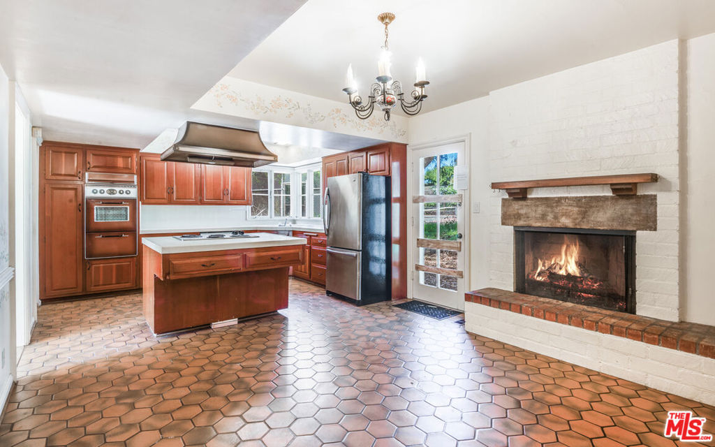 2109 Rosita Place