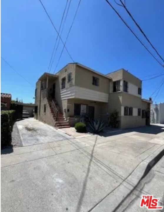 1746 W 106th Street