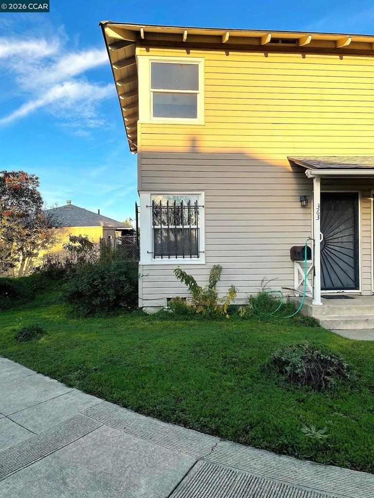 363 W Bissell Ave