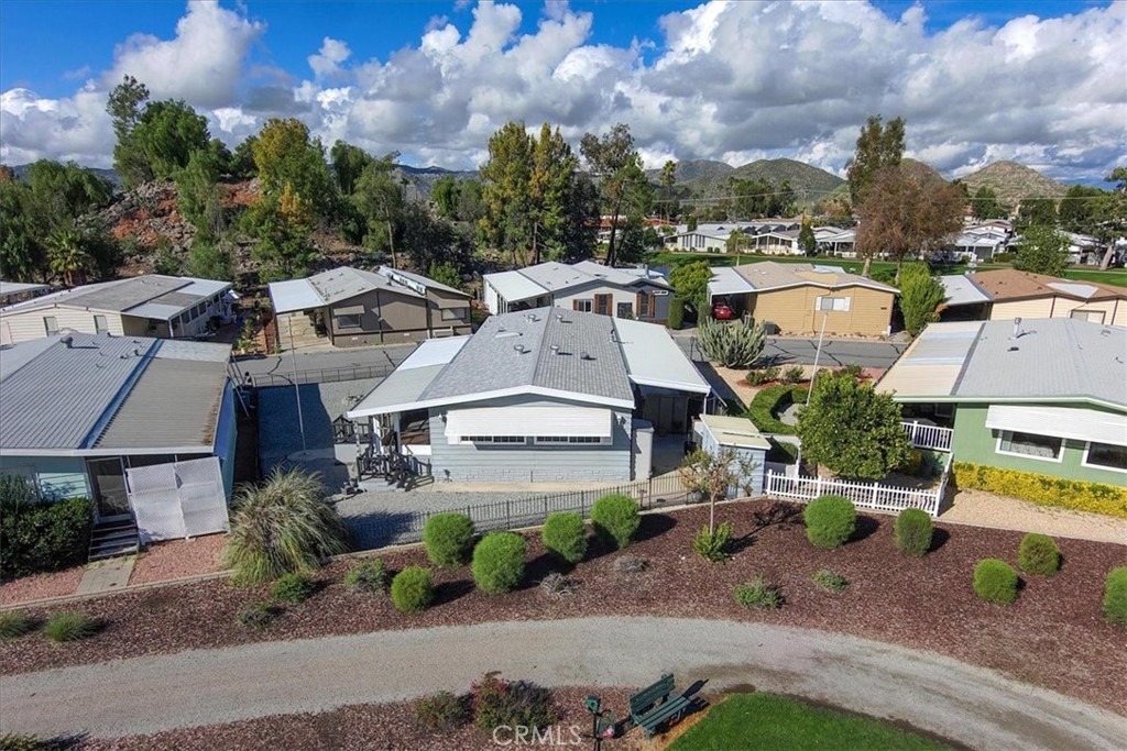 5001 W Florida 375