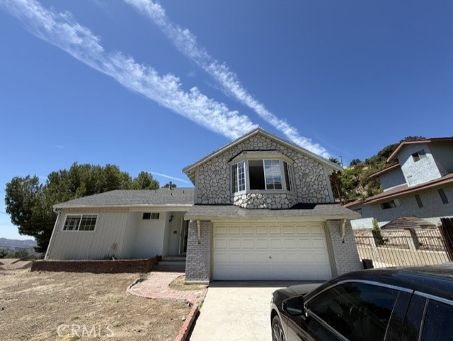 10459 Haines Canyon Avenue