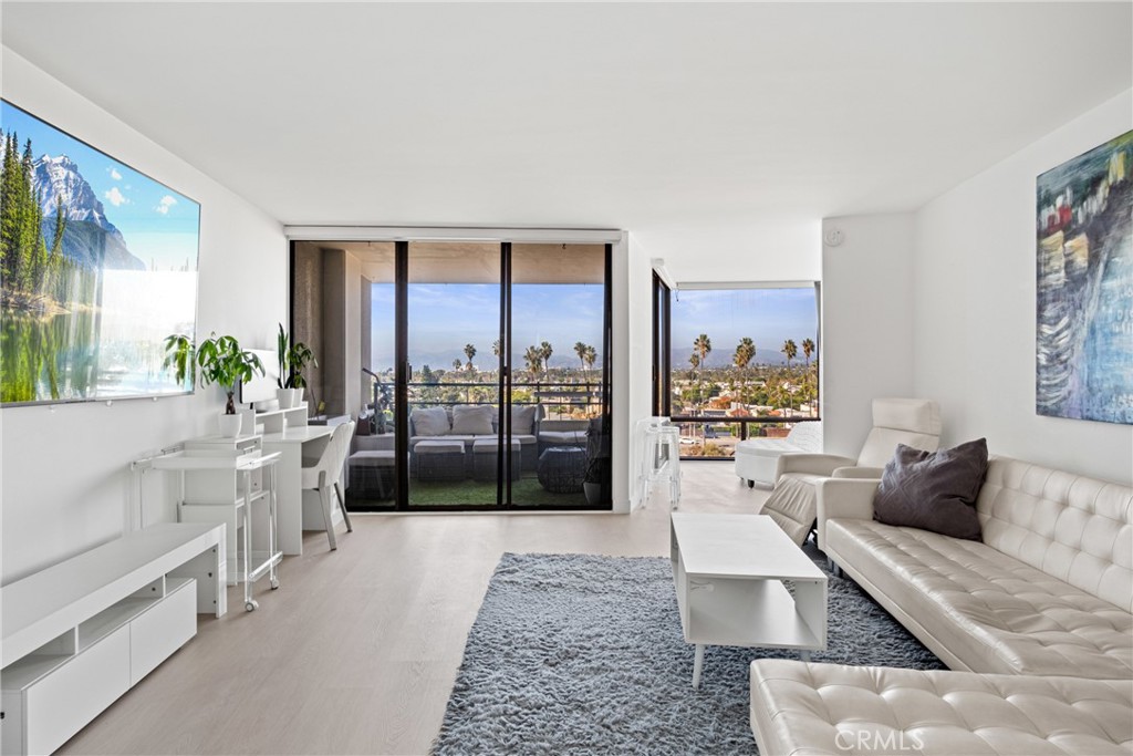 4265 Marina City Dr. 207