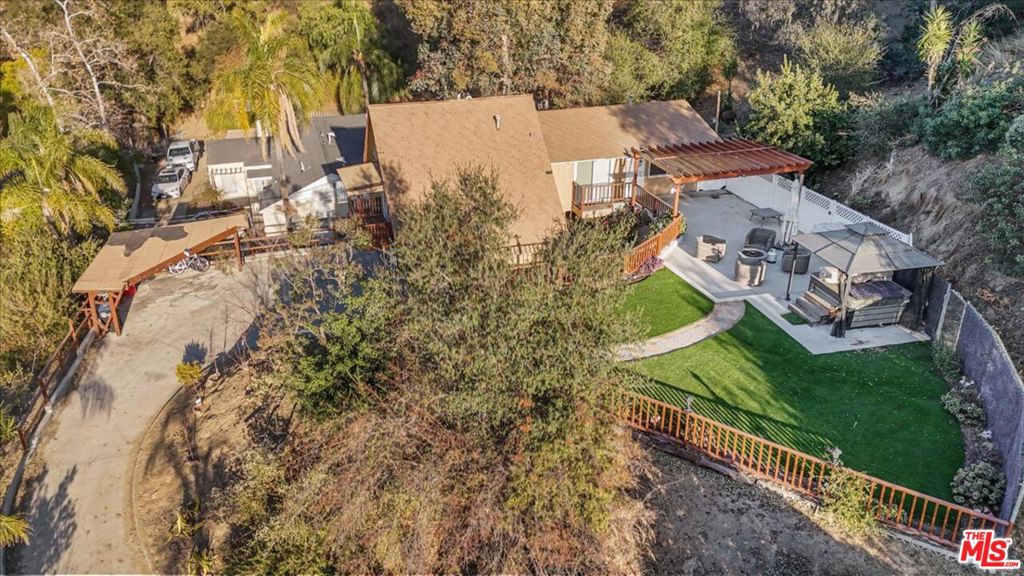2070 Lilac Lane