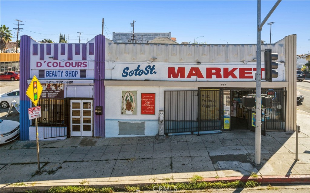 900 N Soto