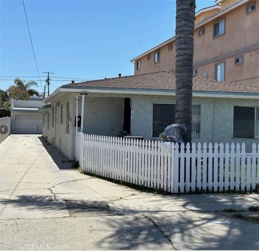 1510 W 227th
