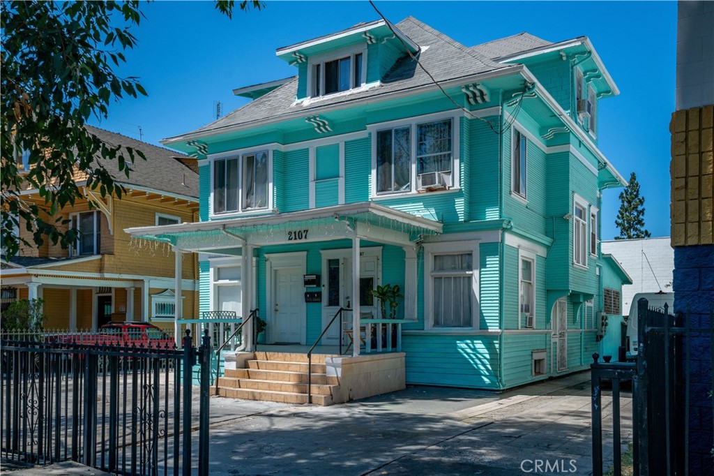 2107 S Union Avenue