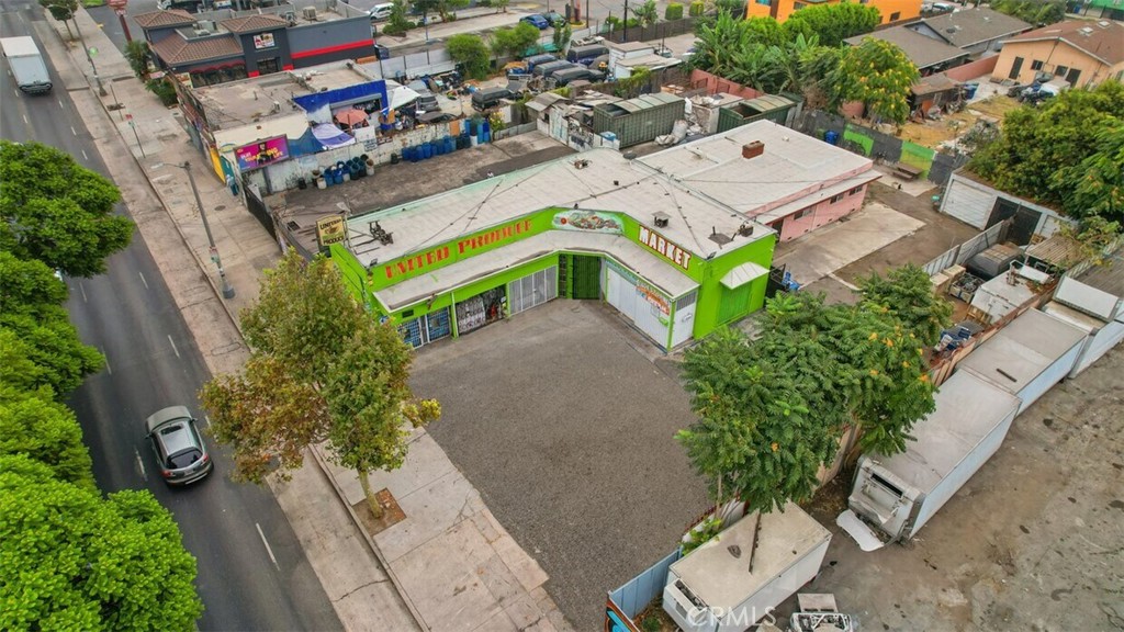 222 E Manchester Avenue