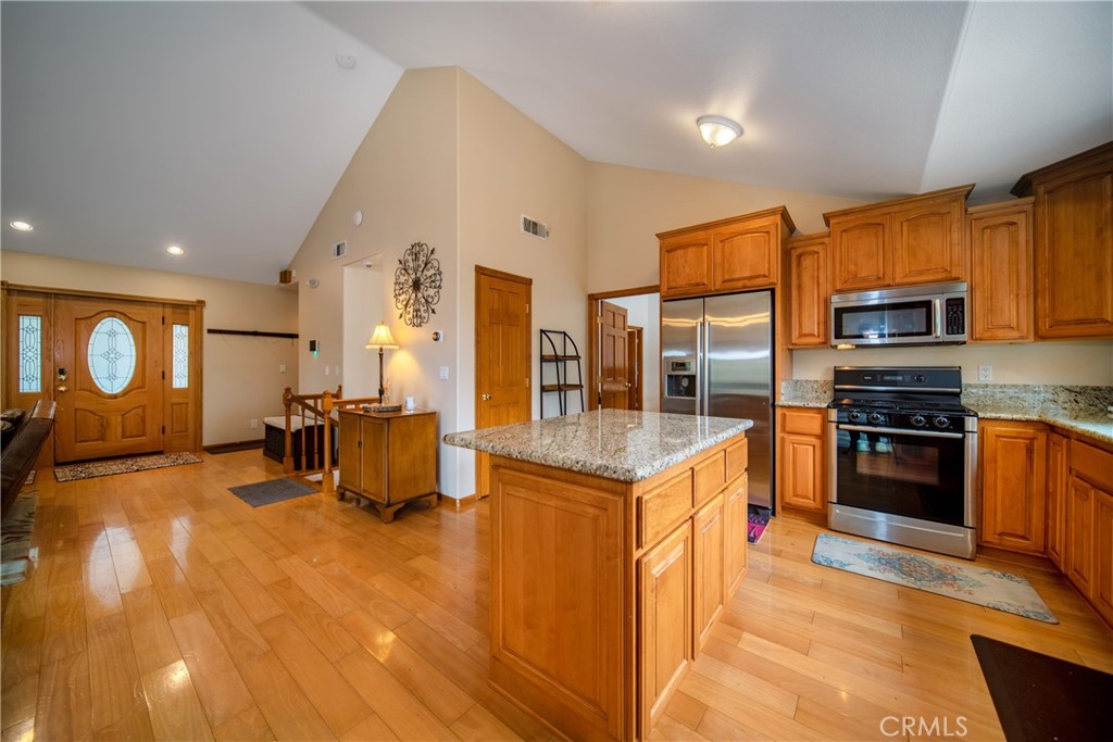 27391 Cottonwood Lane