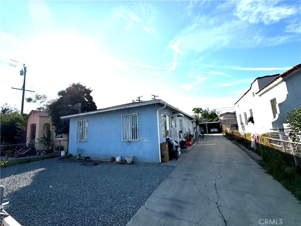 1347 Fraser Avenue 1-3