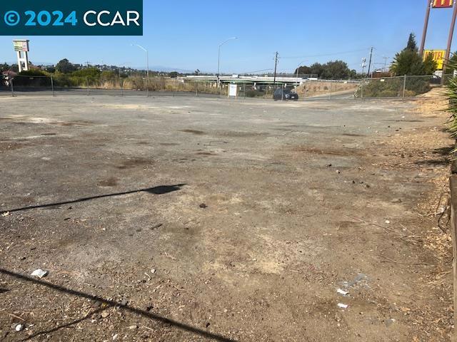 162 Lincoln Rd E
