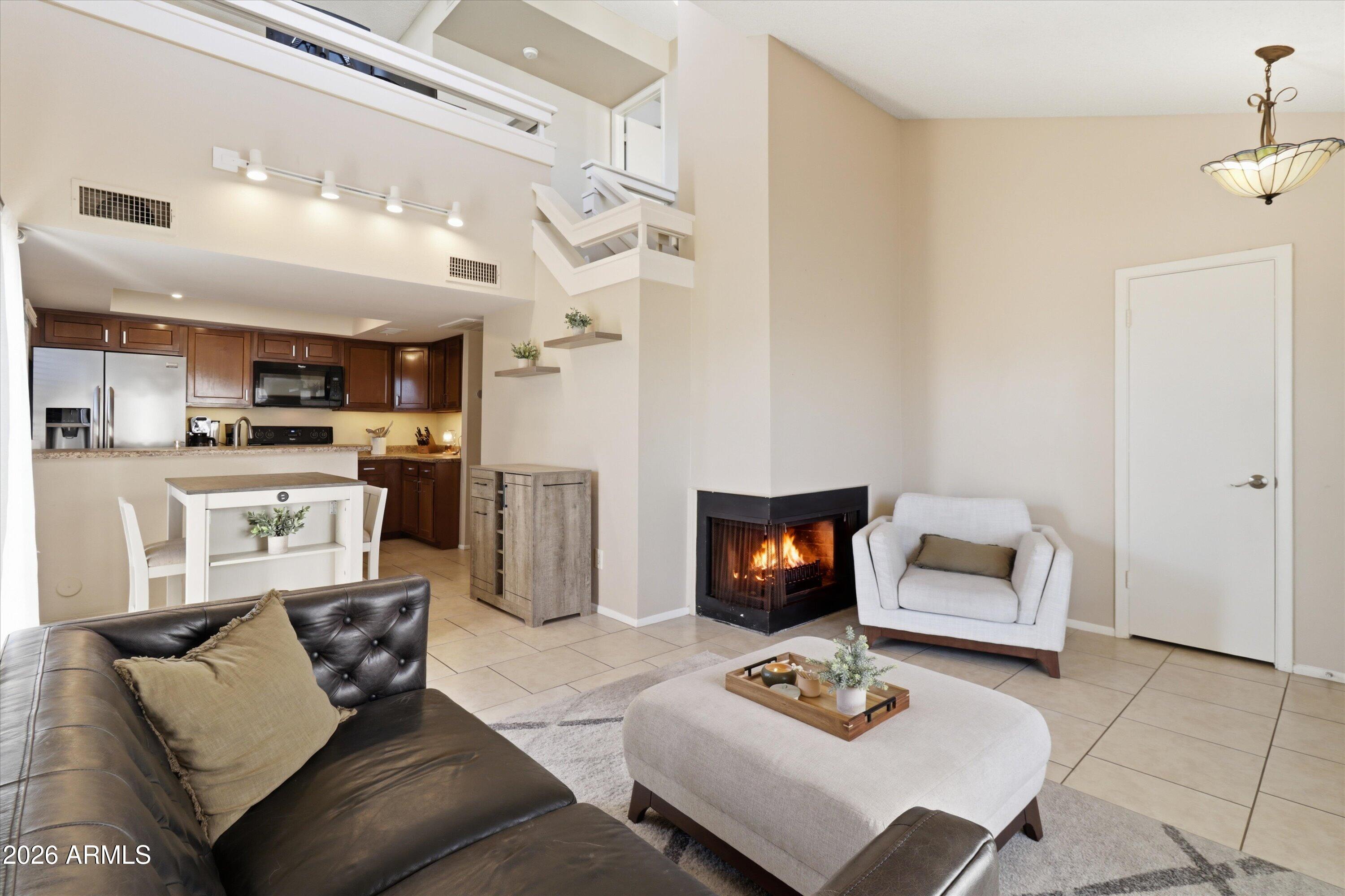 816 E MORNINGSIDE Drive, Phoenix, AZ 85022
