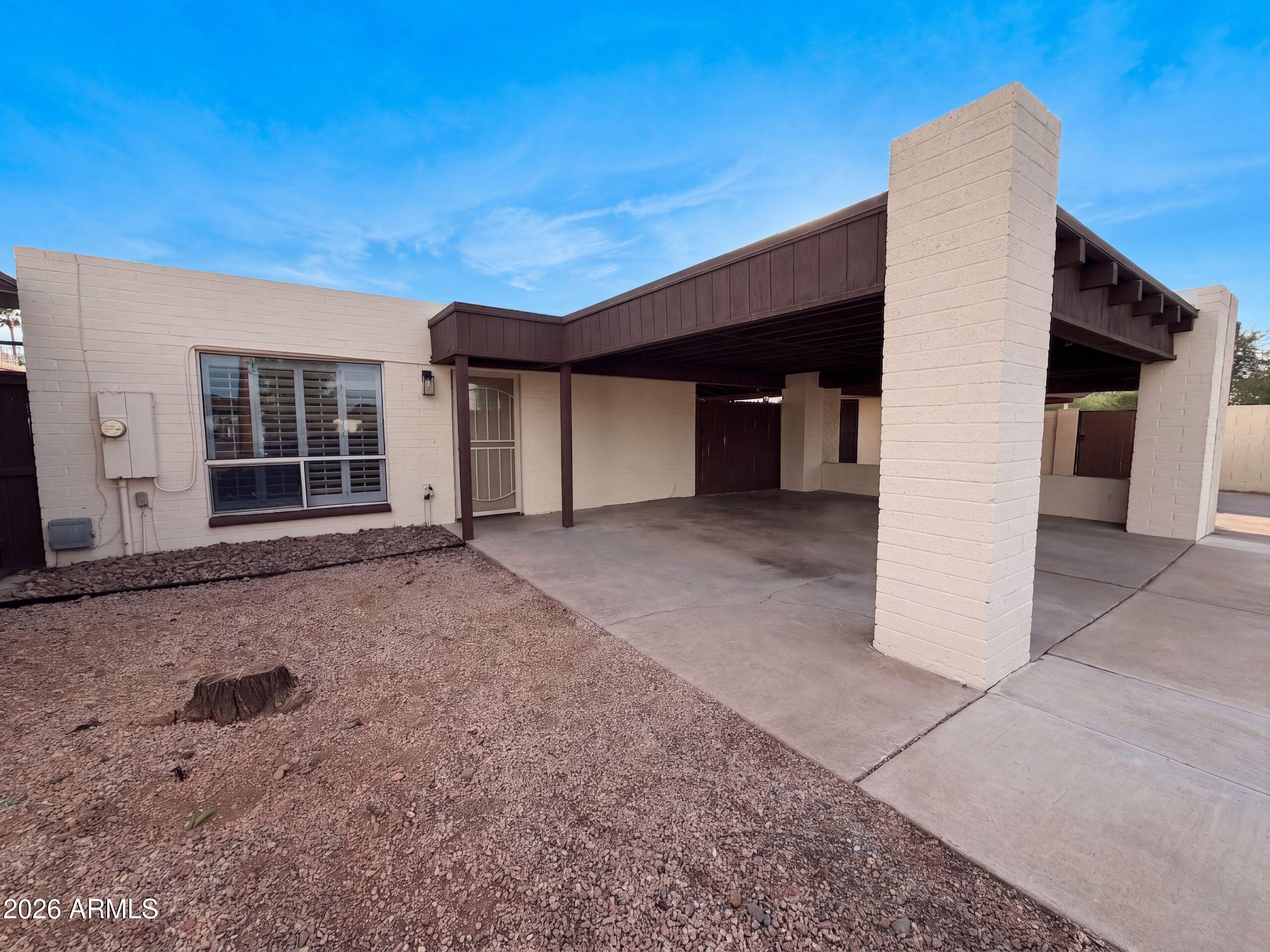 1725 N DATE 5, Mesa, AZ 85201