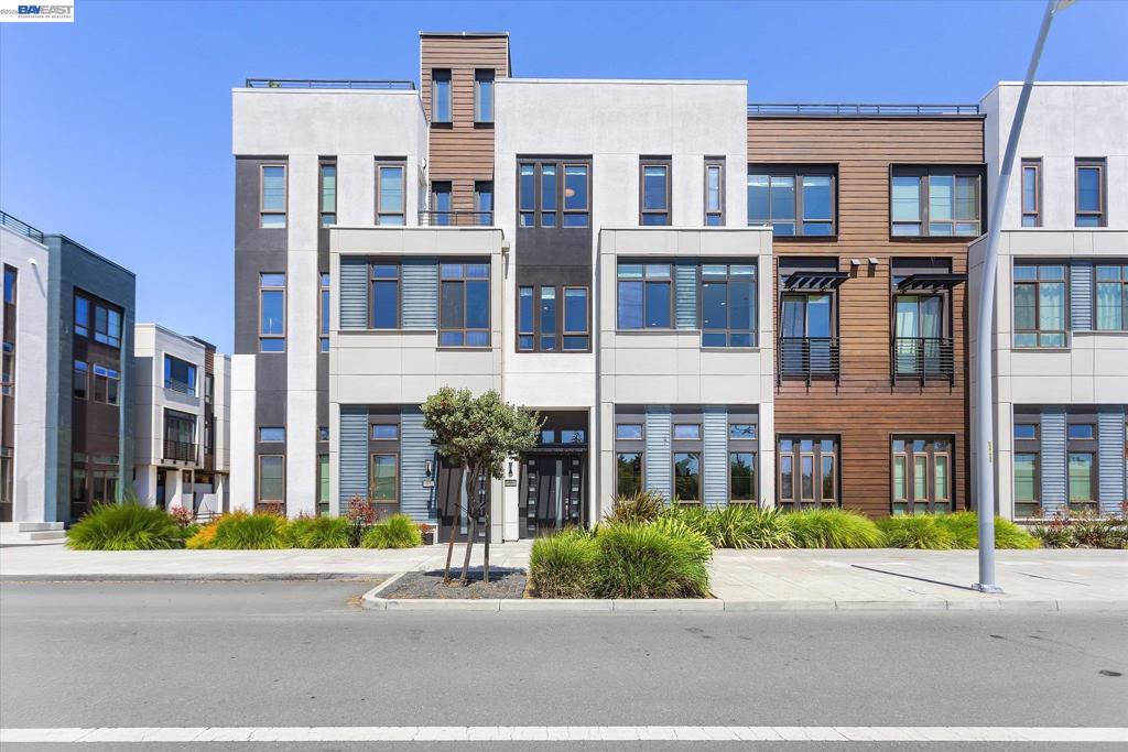 55 W Atlantic Ave 1002