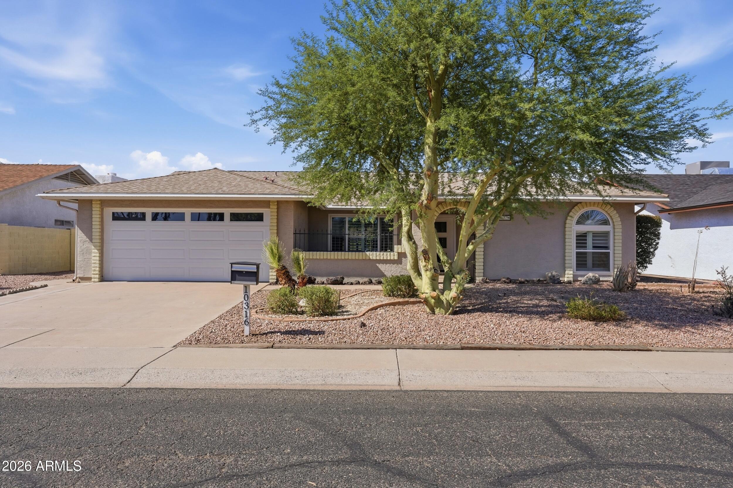 10316 W HAZELWOOD Avenue, Phoenix, AZ 85037