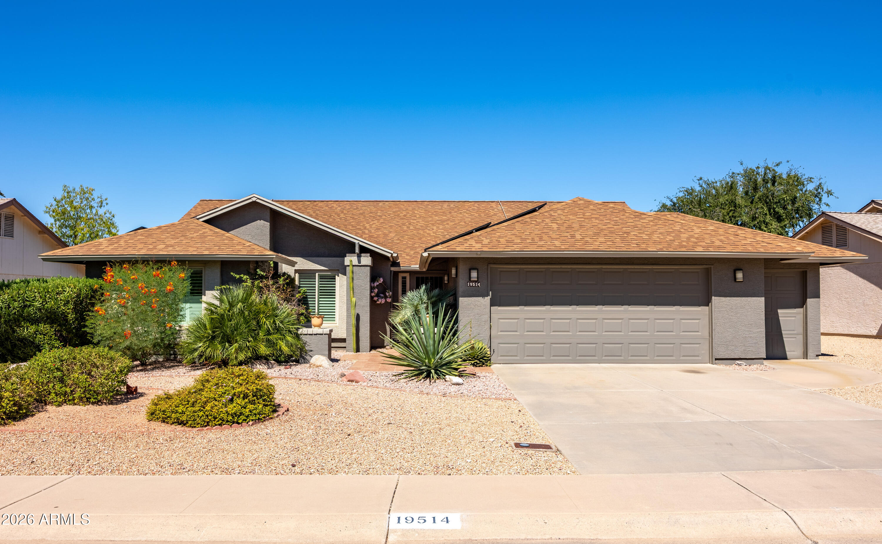 19514 N 98TH Avenue, Peoria, AZ 85382
