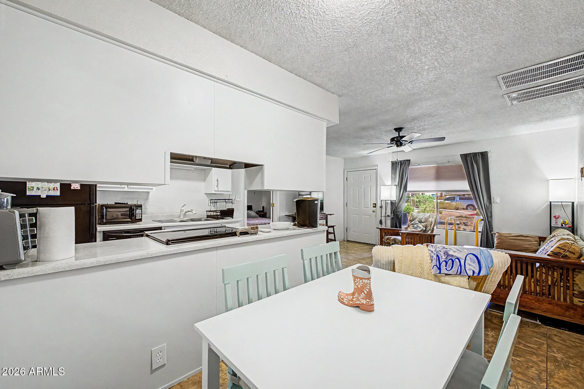 1440 N IDAHO Road 1051, Apache Junction, AZ 85119