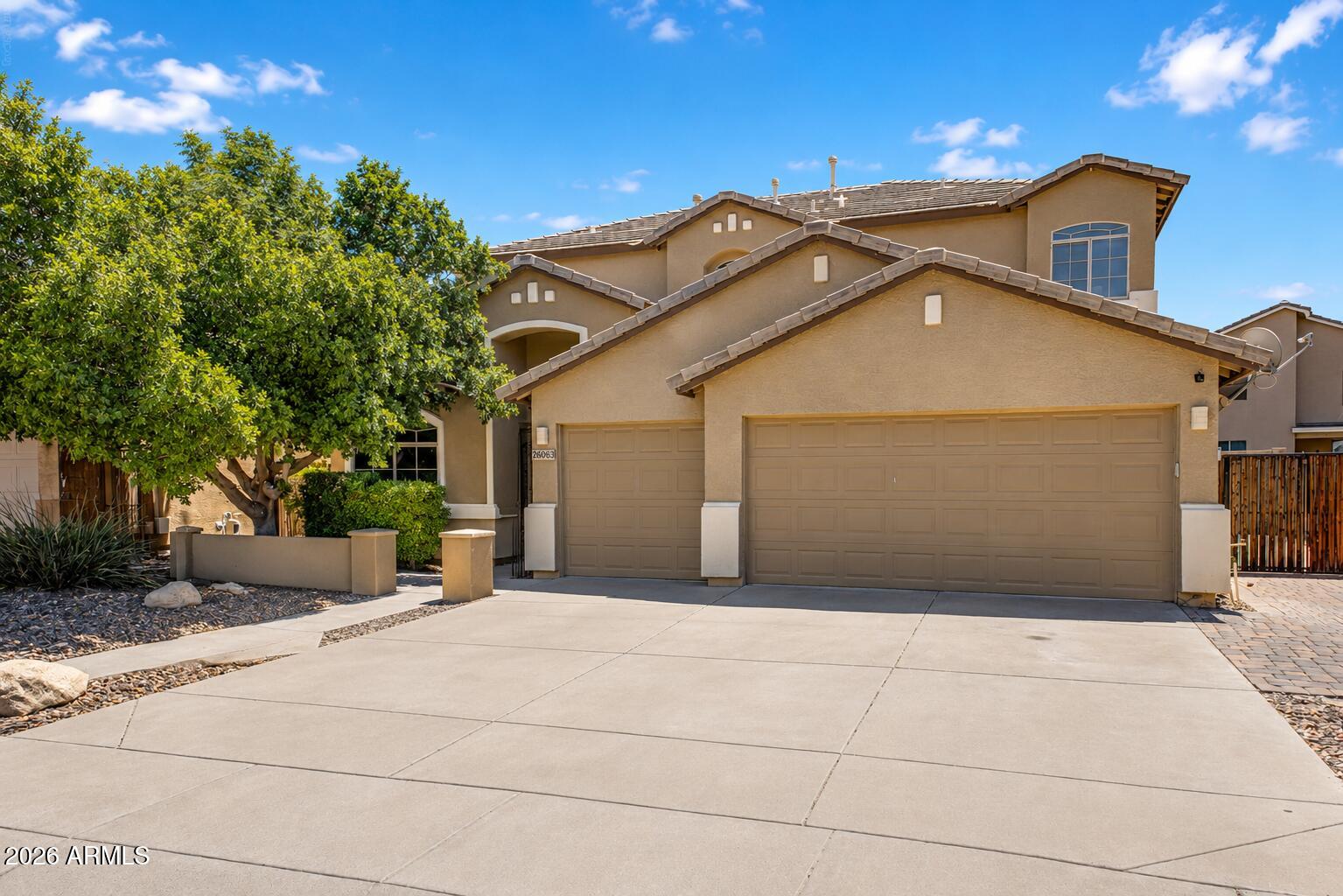 26053 N 68TH Drive, Peoria, AZ 85383
