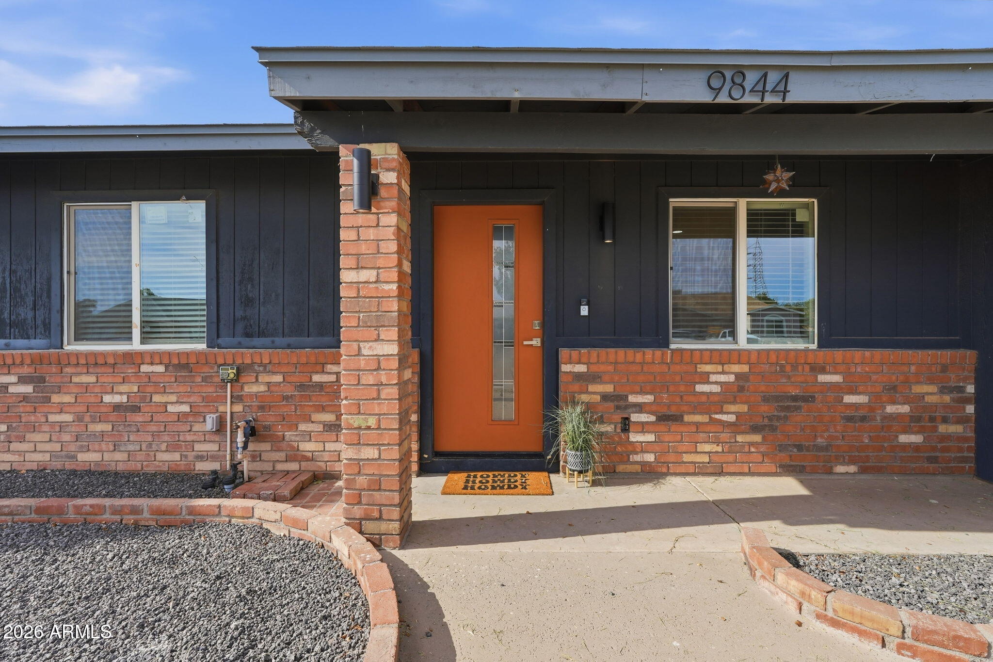 9844 E BUTTE Street, Mesa, AZ 85207