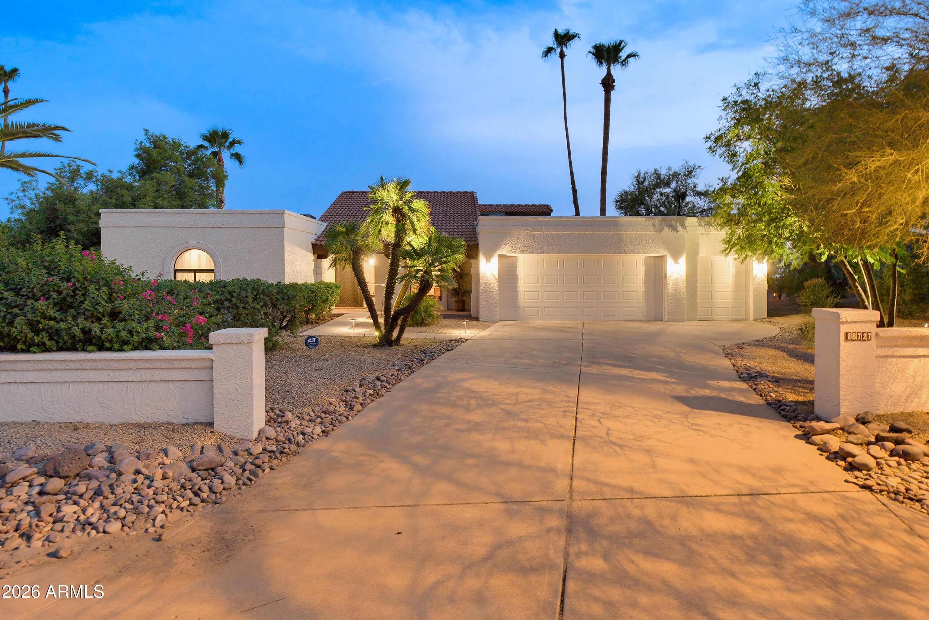 18727 E AVENIDA DEL RAY, Rio Verde, AZ 85263