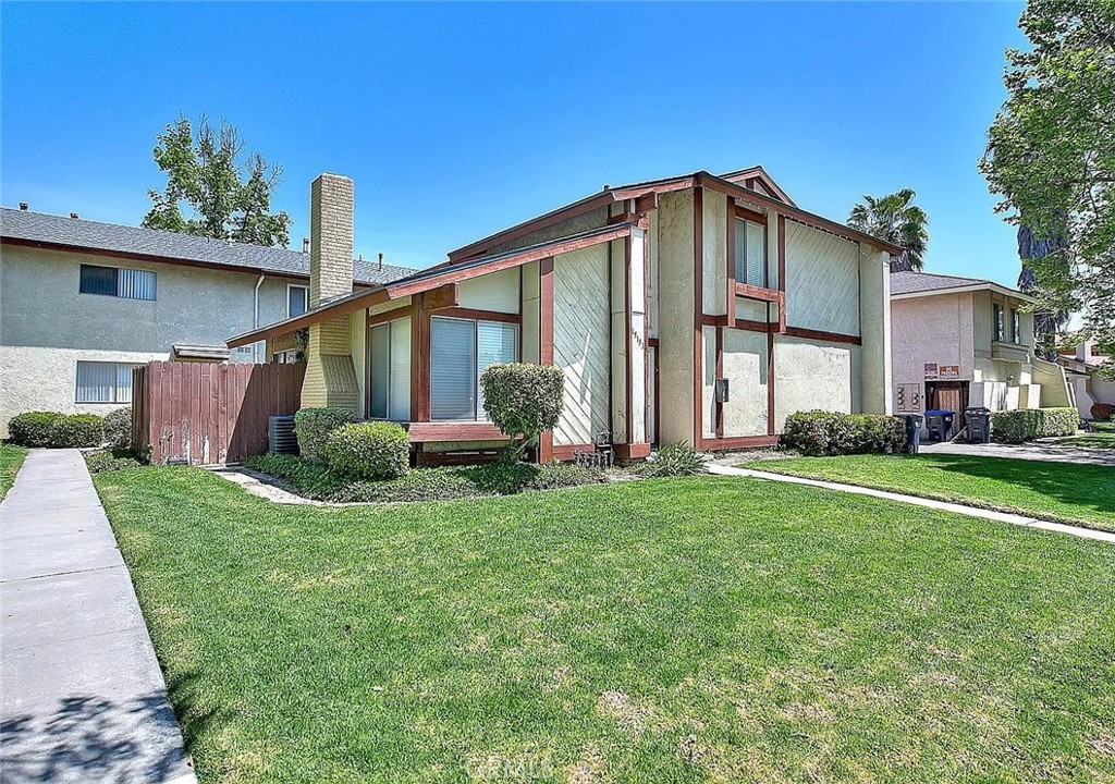 15153 Monterey