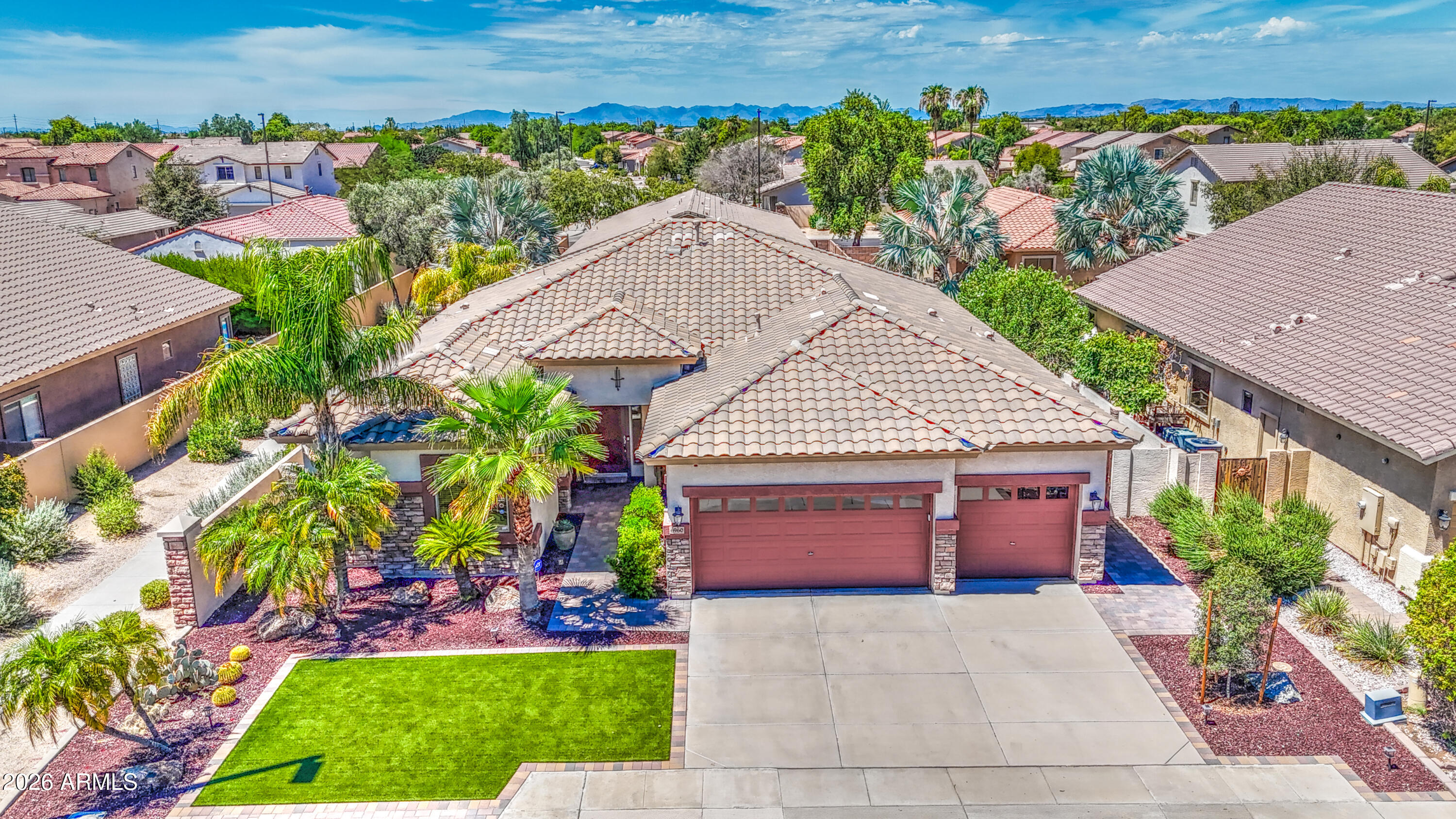 6960 S FOREST Avenue, Gilbert, AZ 85298