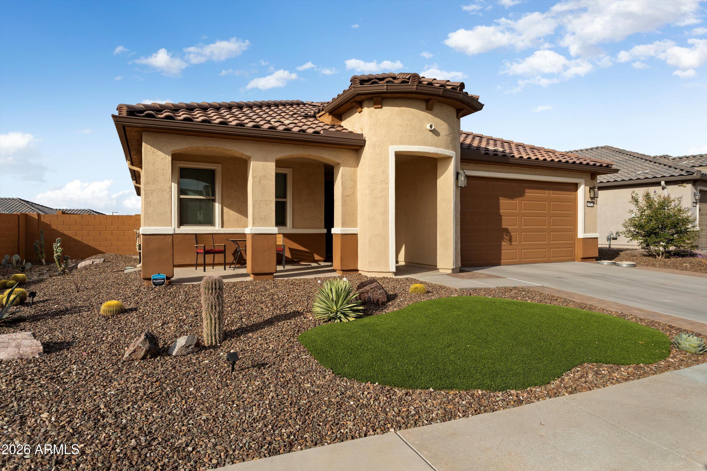 26820 W KERRY Lane, Buckeye, AZ 85396