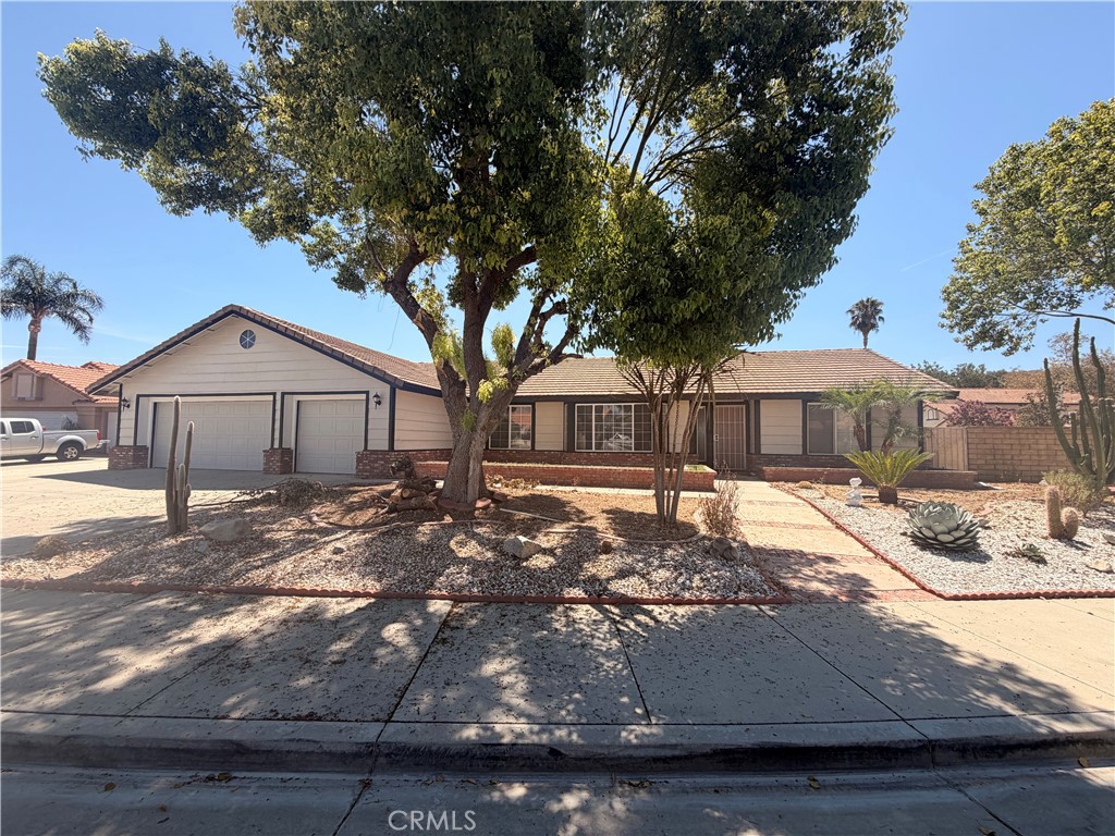 1515 Tabor Hill Court