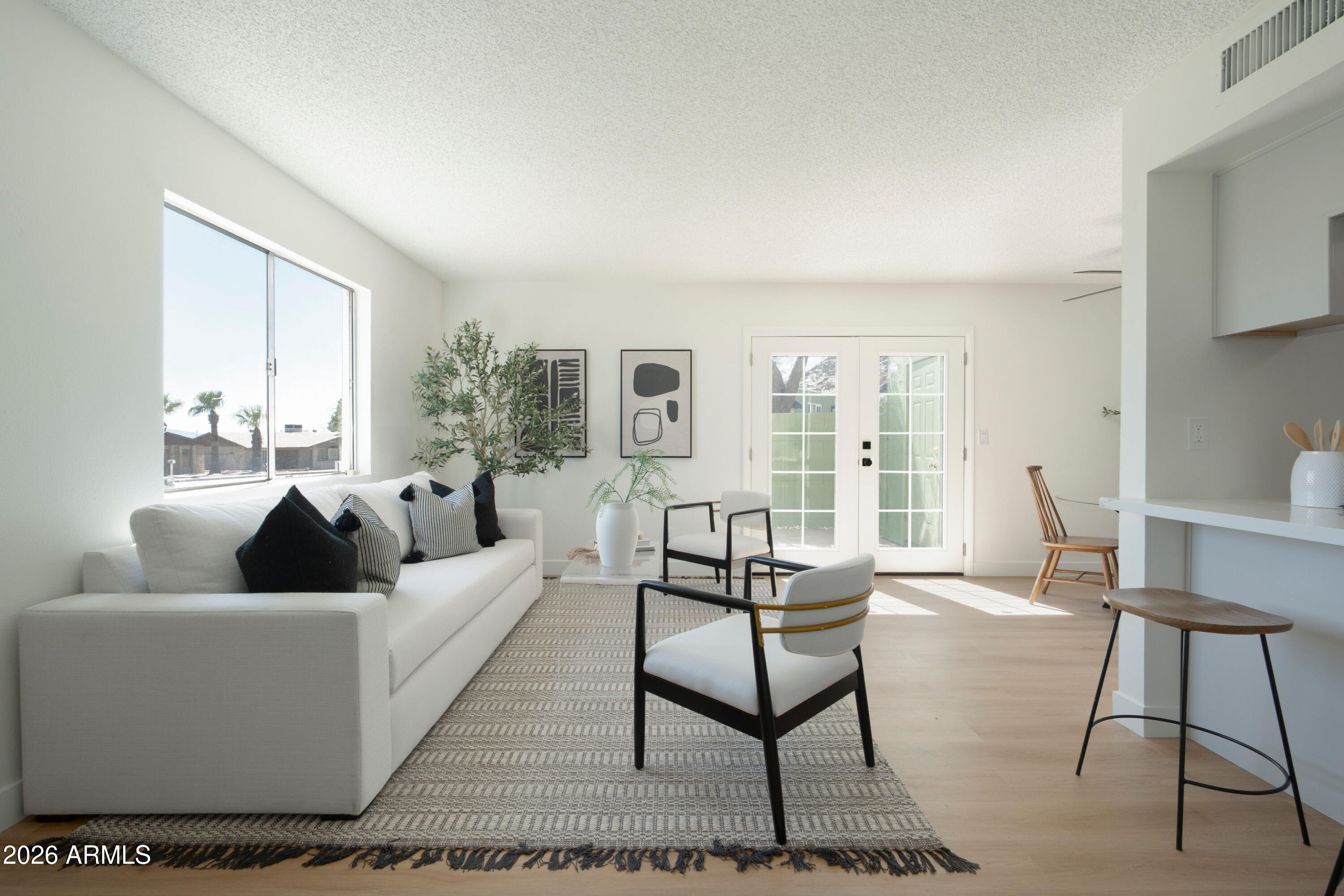 10201 N 8TH Place A, Phoenix, AZ 85020