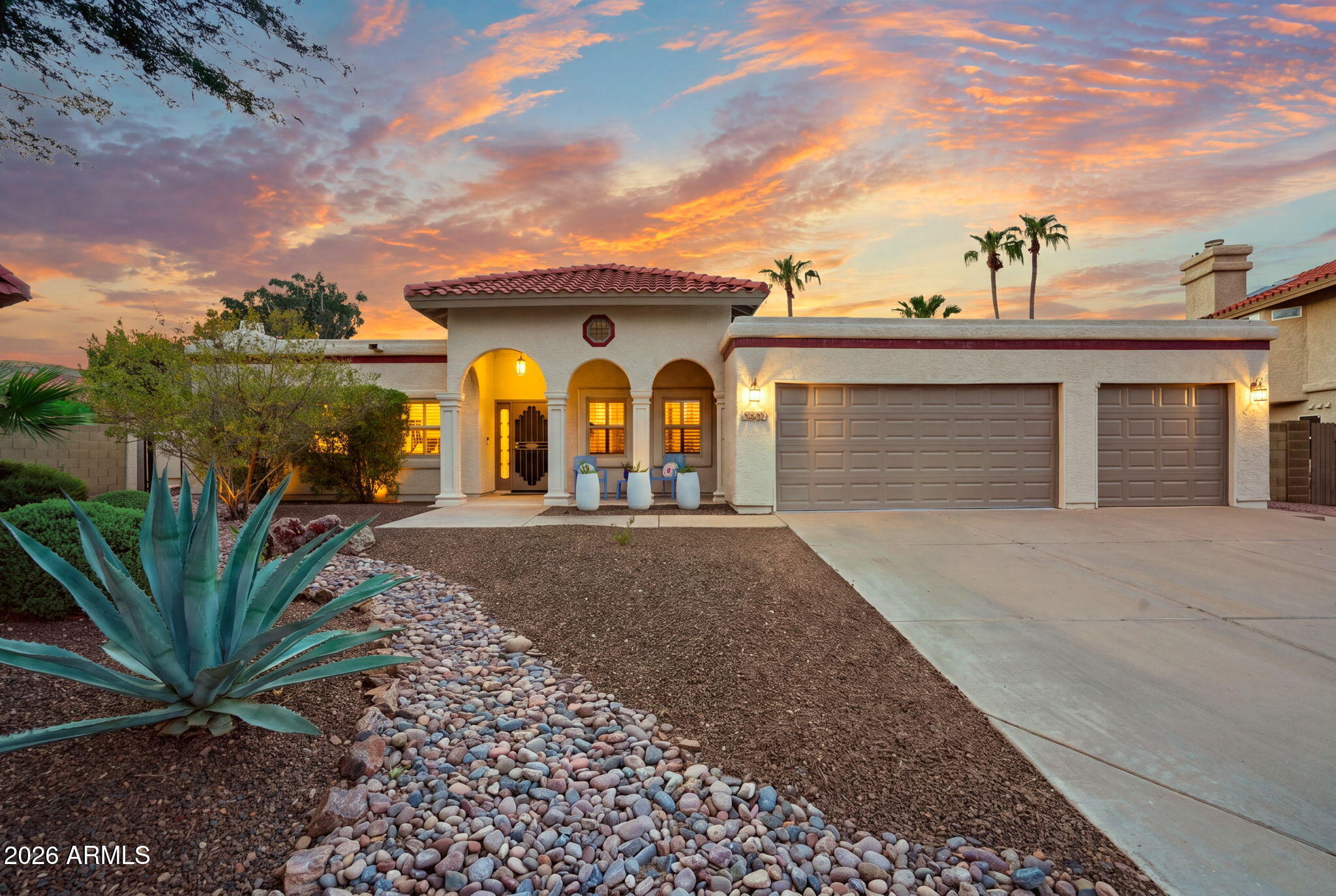 3846 E KERESAN Street, Phoenix, AZ 85044