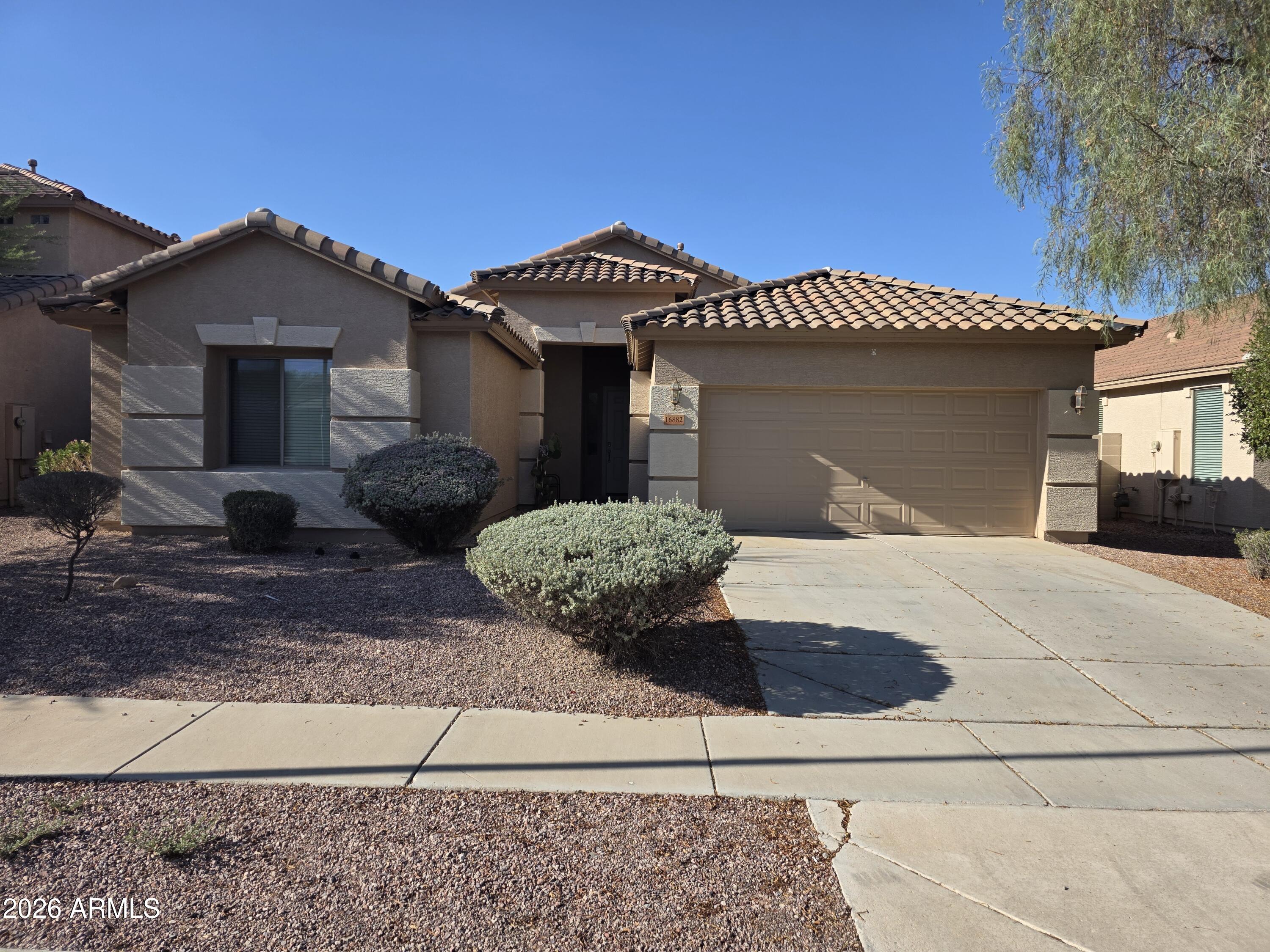 16882 W TONBRIDGE Street, Surprise, AZ 85374