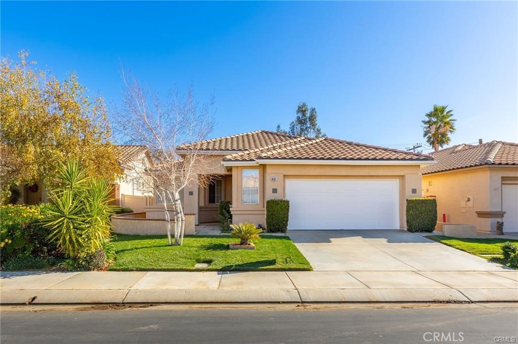 1318 S Bay Hill