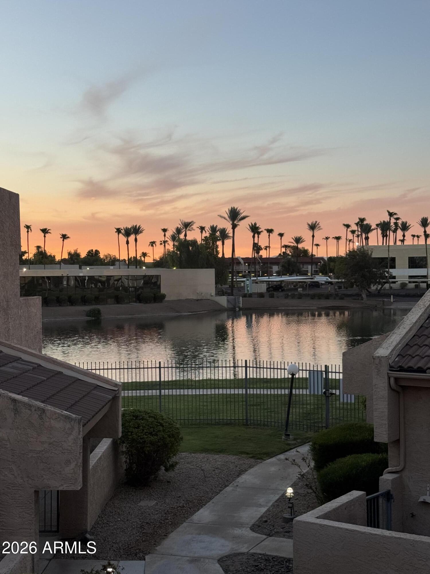 10828 N BILTMORE Drive 154, Phoenix, AZ 85029