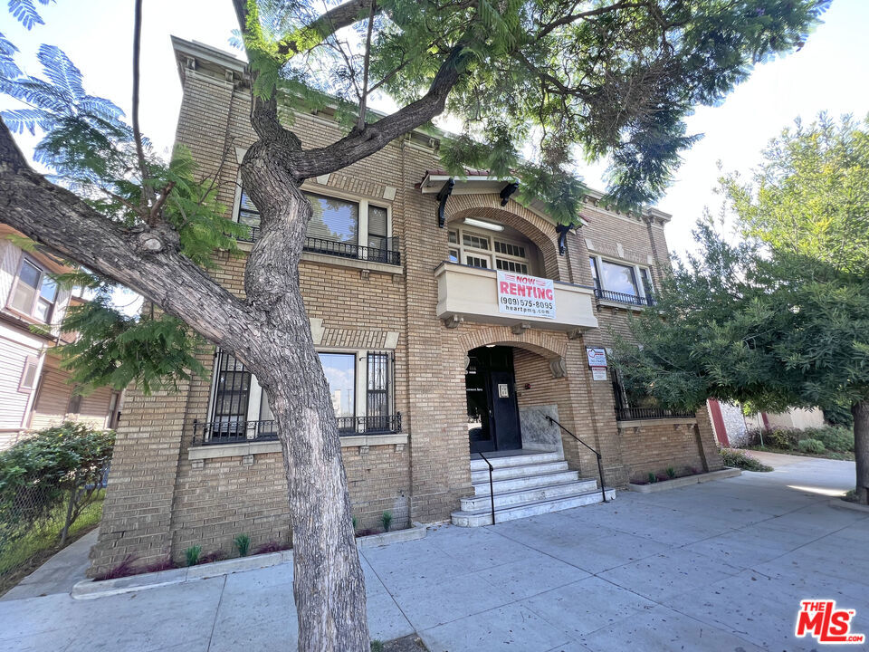 444 Chestnut Avenue