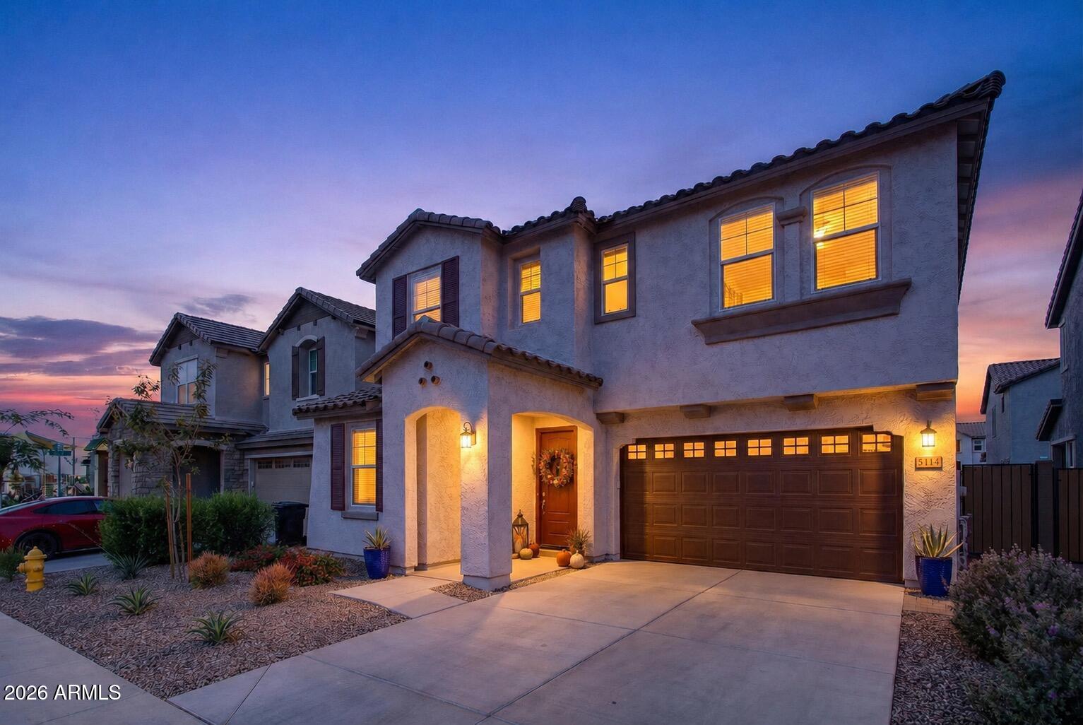 8114 E PETUNIA Avenue, Mesa, AZ 85212