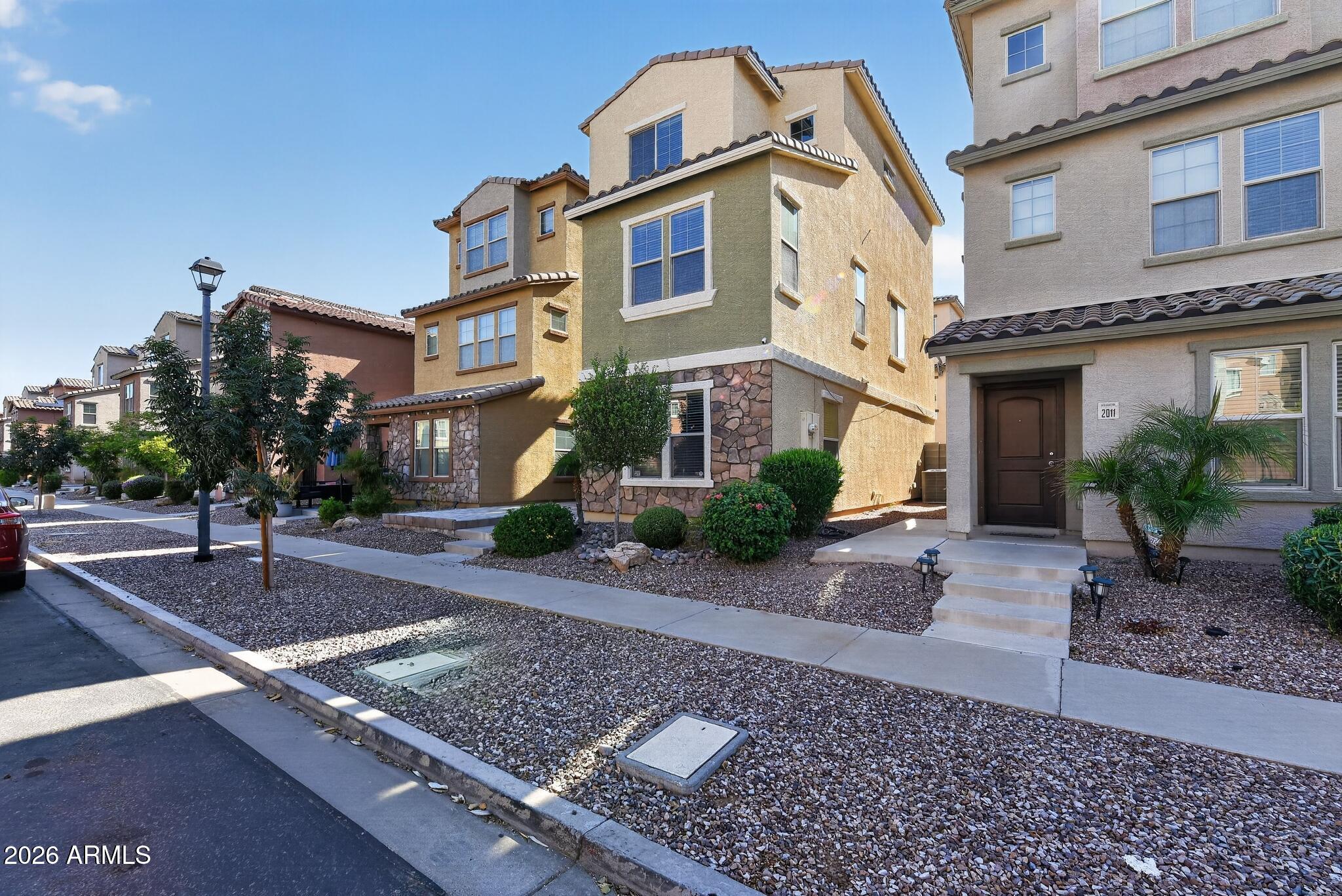 2015 N 77TH Lane, Phoenix, AZ 85035